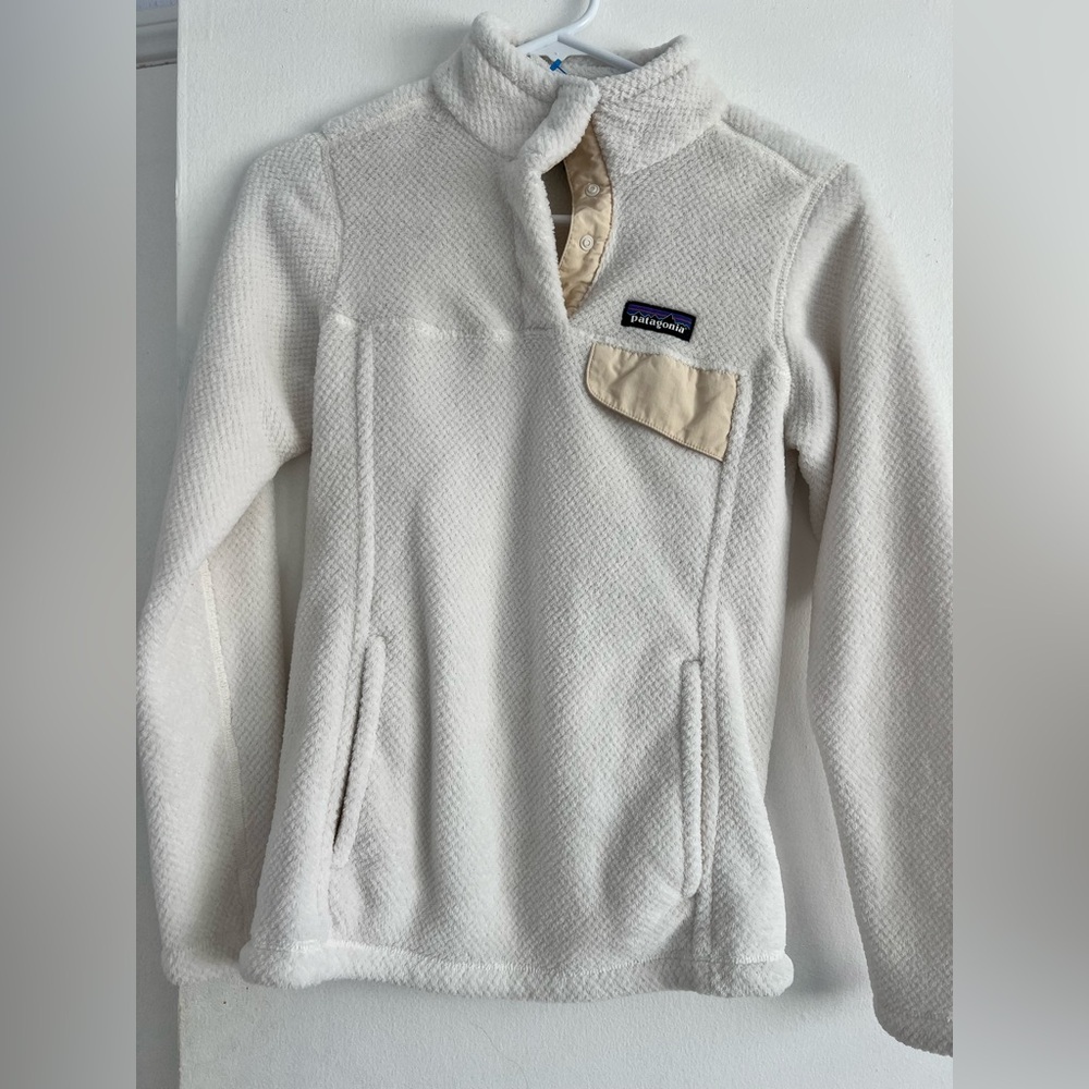 Patagonia fleece pullover
